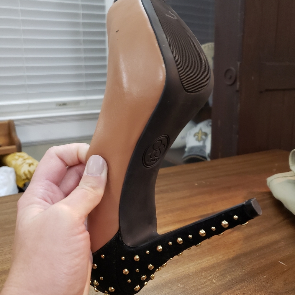 Studded Heels - Picture 3 of 6